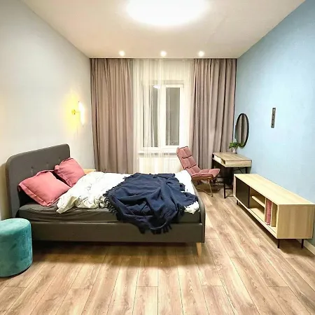 Dzherelna St. Apartment
