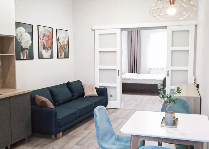 Dzherelna St. * إلفيف