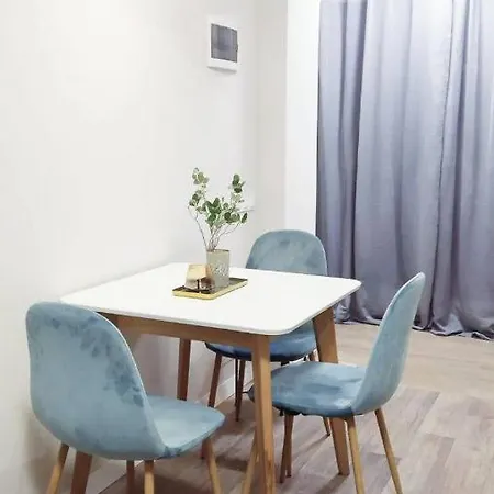 Dzherelna St. Львів